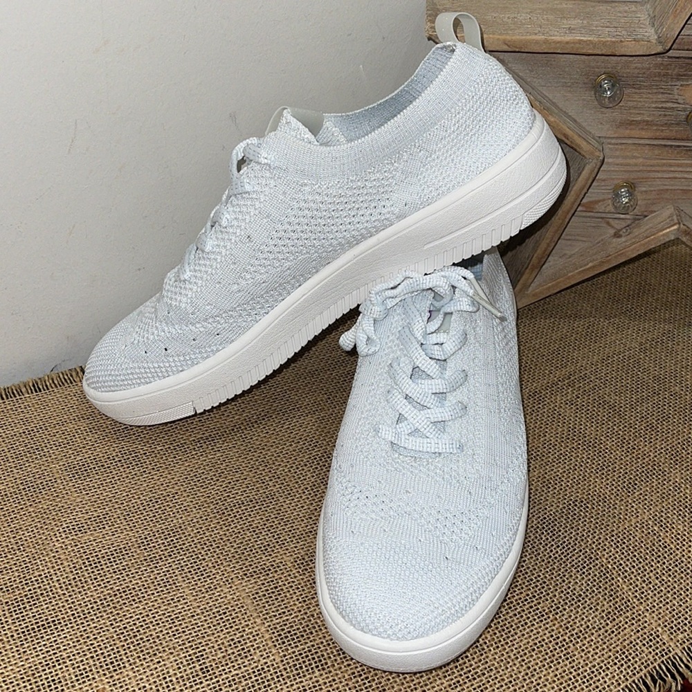 Element & Stitch White Mesh Sneaker 9.5
